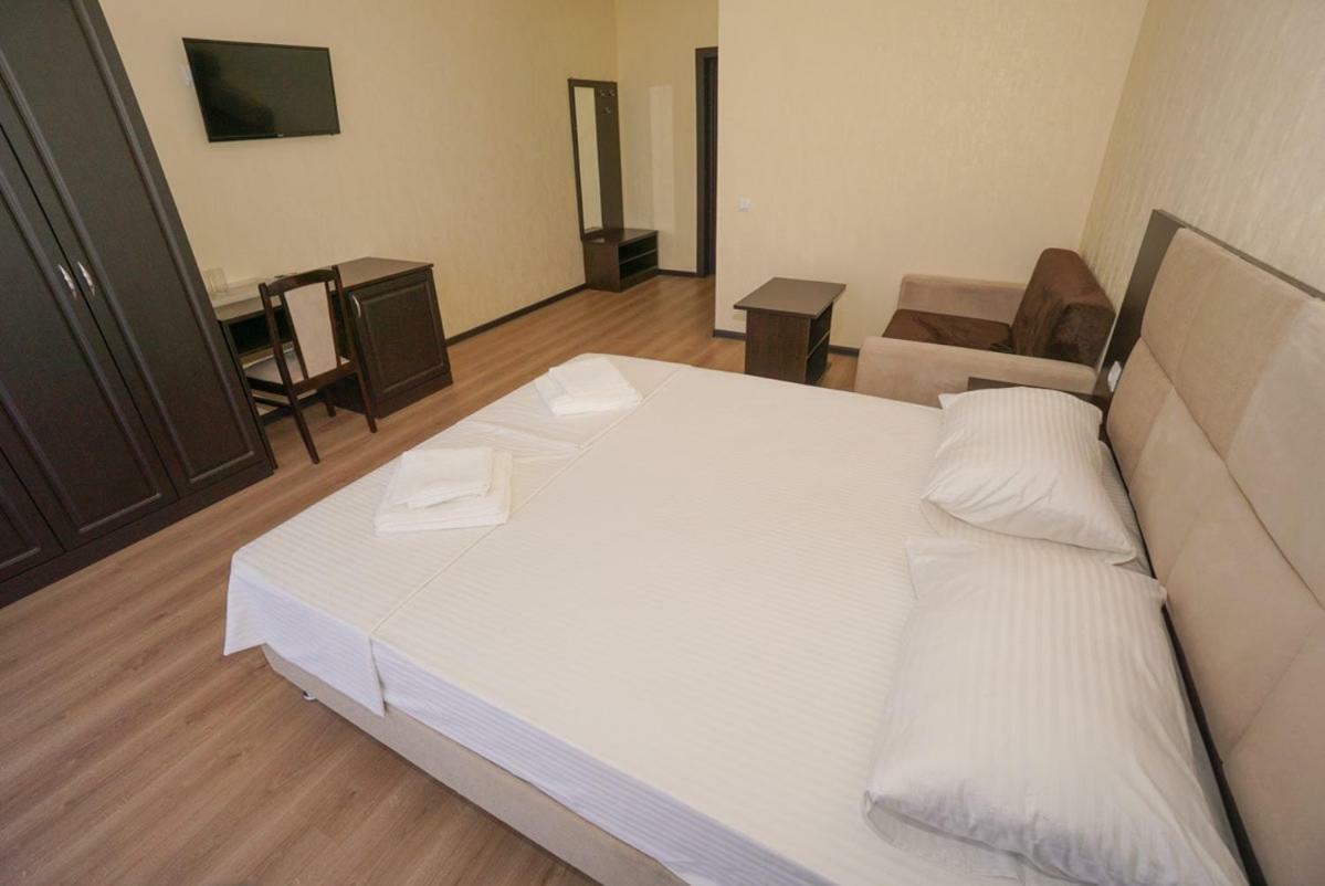 Hotel Paradise Beach Alakhadzi Exterior foto